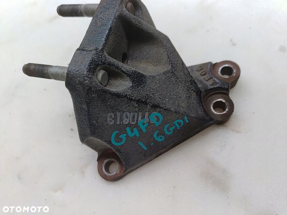 ŁAPA MOCOWANIE WSPORNIK SILNIKA KIA SPORTAGE 1.6 GDI G4FD - 3