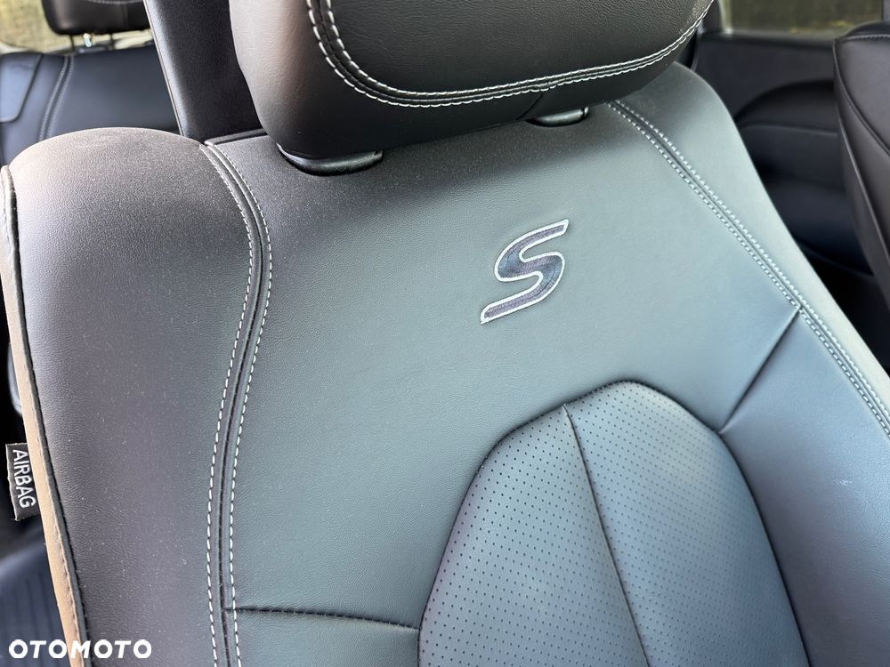 Chrysler Pacifica - 21