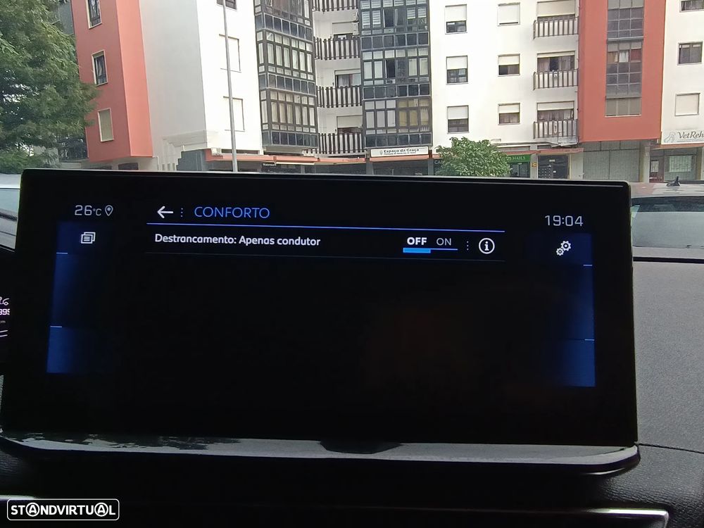 Peugeot 3008 PureTech 130 Stop & Start GPF Allure - 44