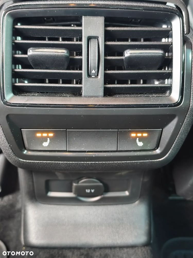 Skoda Karoq 1.5 TSI ACT Edition 130 DSG - 8