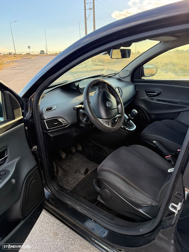 Lancia Ypsilon 1.2 S&S Platinum - 11