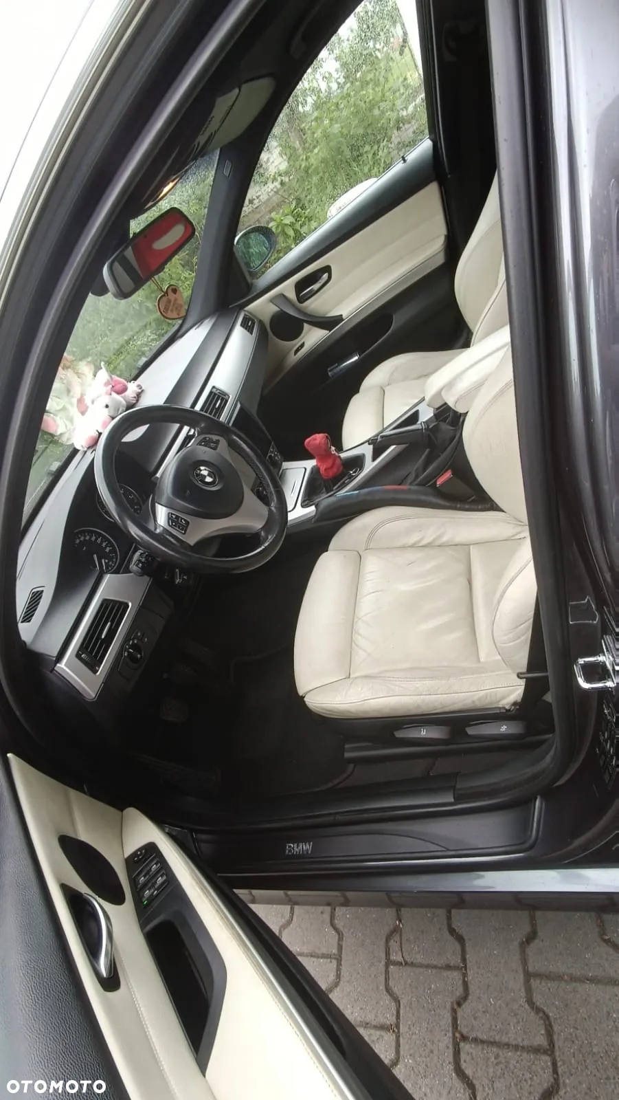 BMW Seria 3 330i - 39