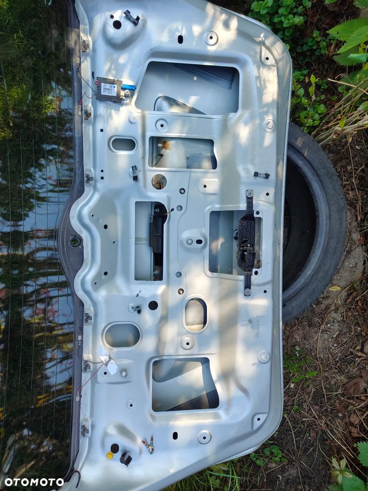 MERCEDES W164 ML Klapa Tylna Tył lak 775 - 16