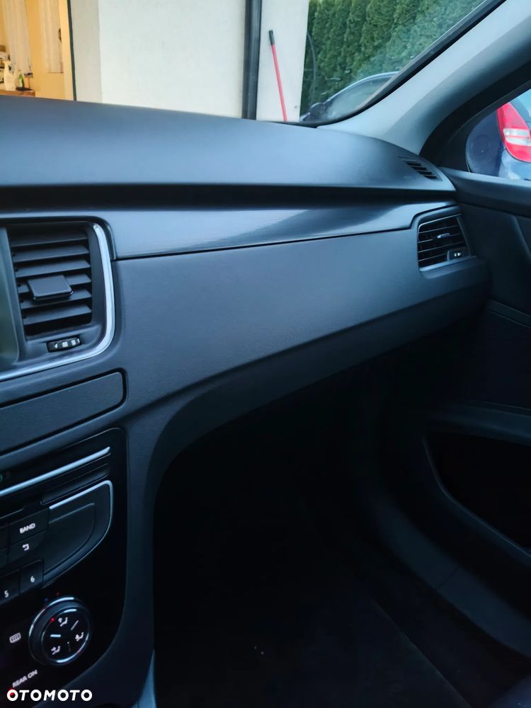 Peugeot 508 BlueHDi FAP 180 Automatik Stop&Start Allure - 15