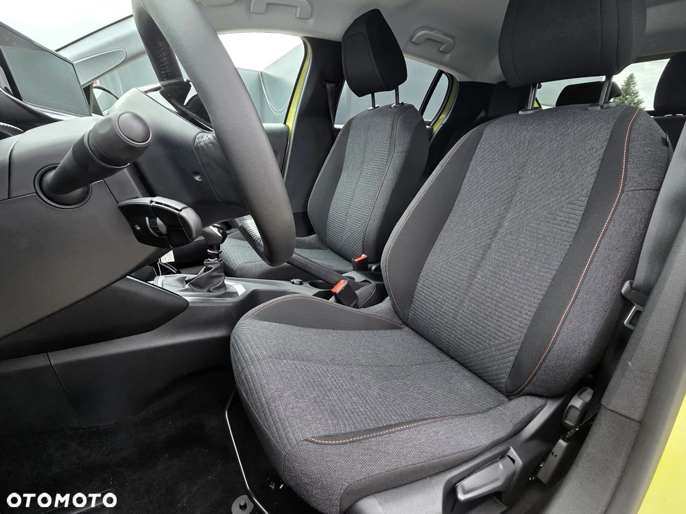 Peugeot 208 1.2 T Edition S&S - 16