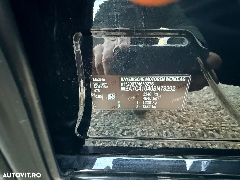BMW Seria 7 730d xDrive - 32