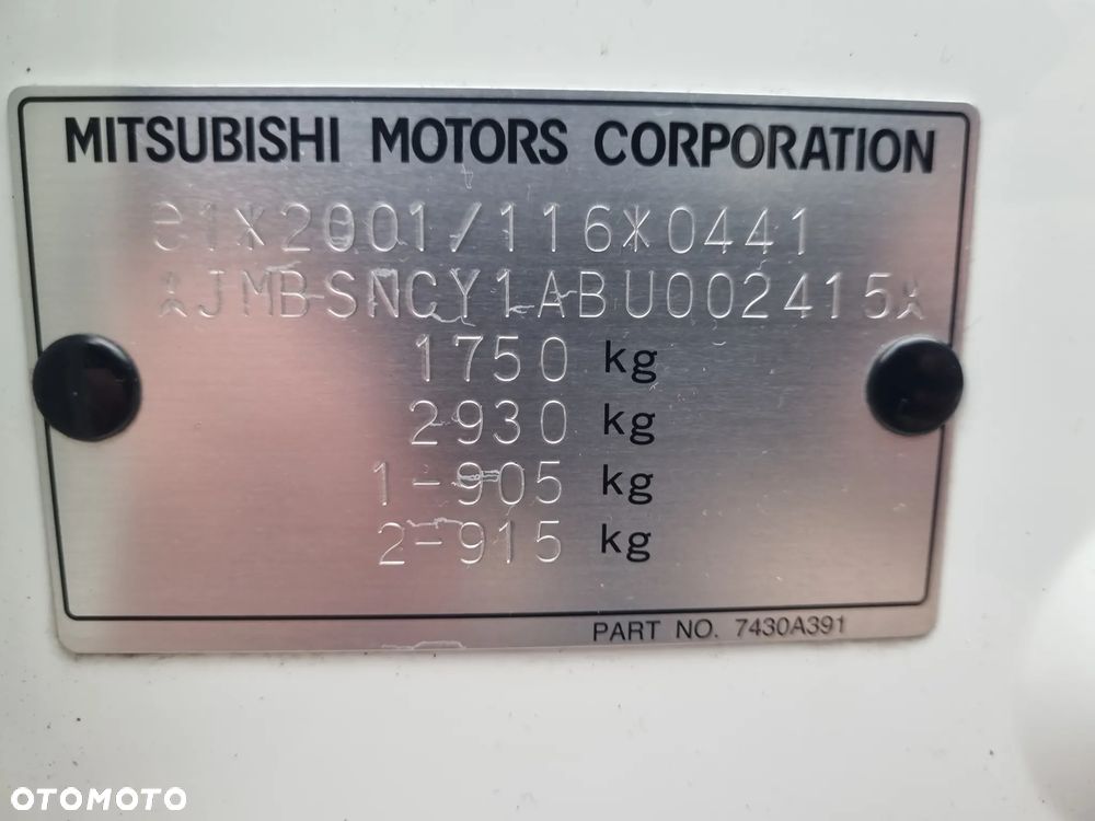 Mitsubishi Lancer - 8