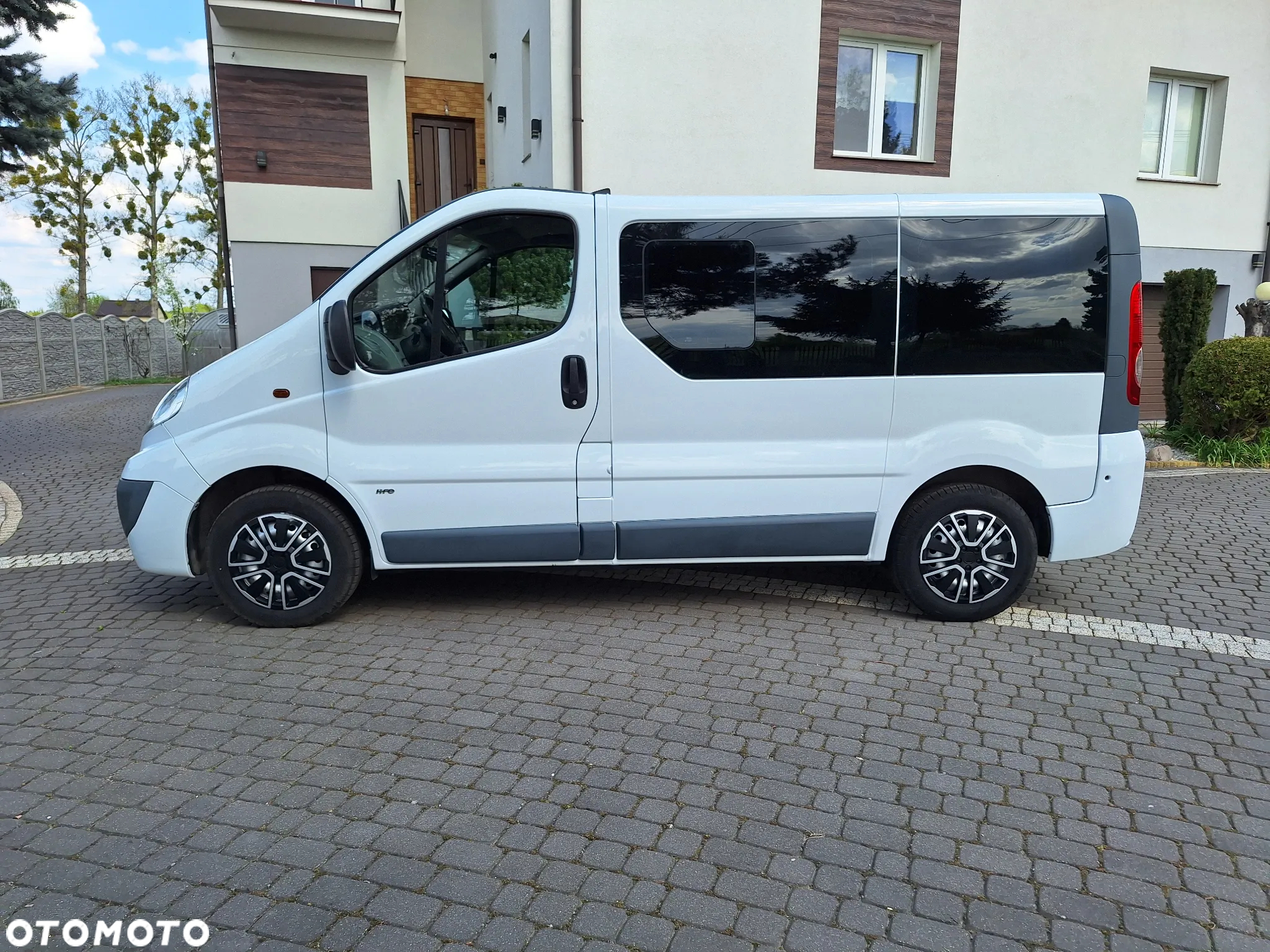 Opel Vivaro 2.0 CDTI L1H1 Life Cosmo - 17