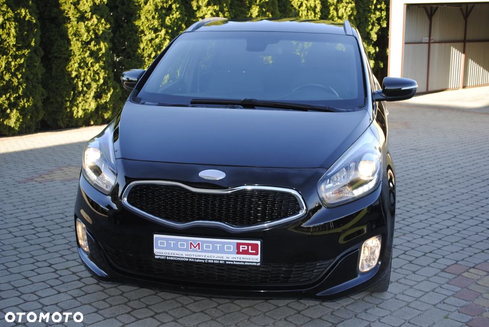 Kia Carens 1.7 CRDi 115 Dream Team Edition - 11