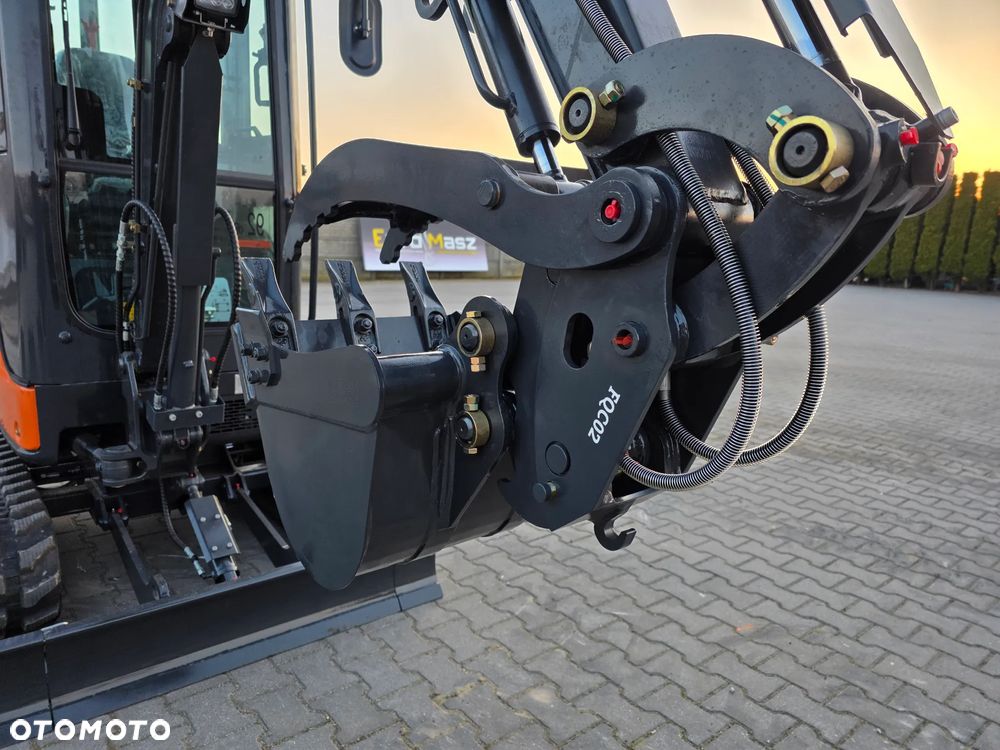 Inny NOWA minikoparka TORQMATIK ME18, silnik Yanmar 3TNV74F 11.2 kW - 19