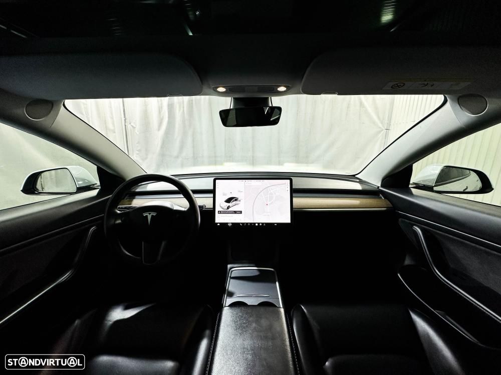 Tesla Model 3 Standard Range Plus RWD - 11