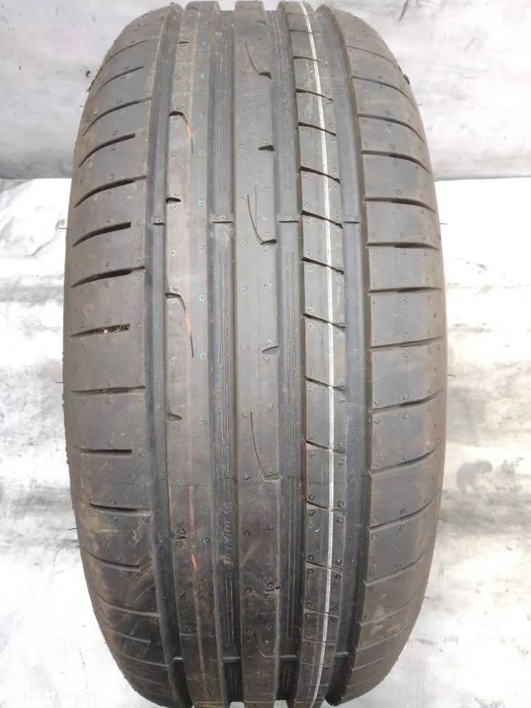 Dunlop Sport MAXX RT2 215/55 R17 98W 2024 - 1