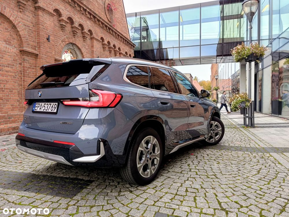 BMW X1 - 8