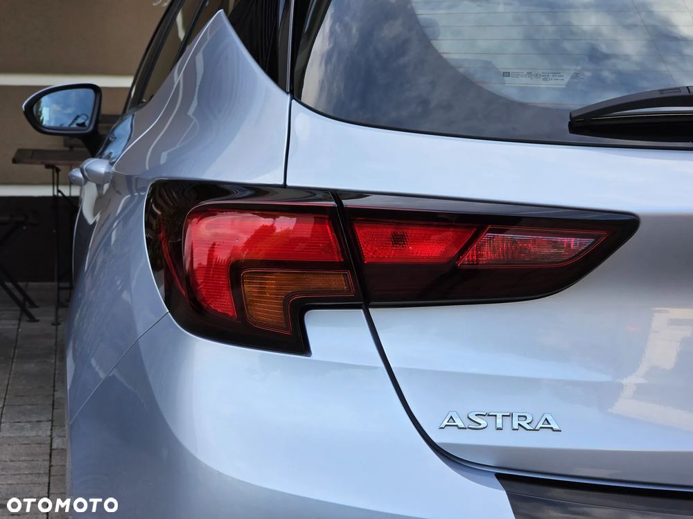 Opel Astra 1.4 Turbo Innovation - 36
