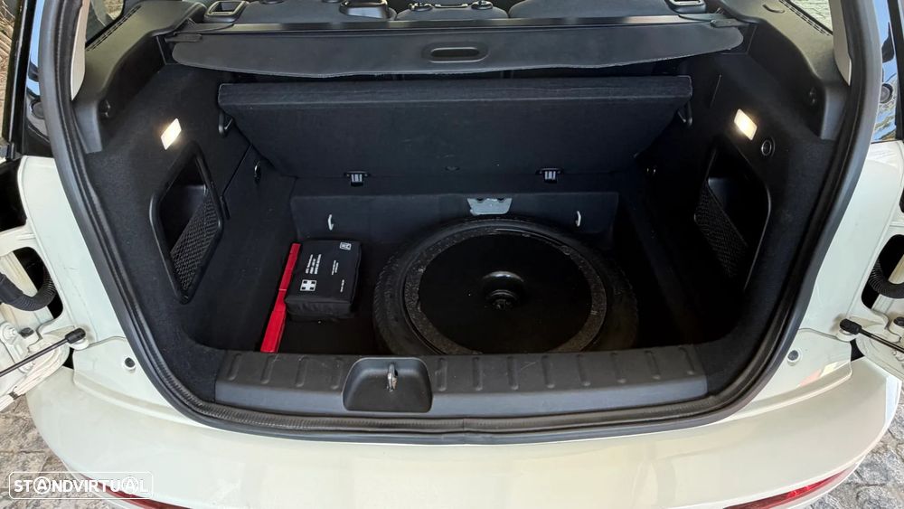 MINI Clubman One D - 29