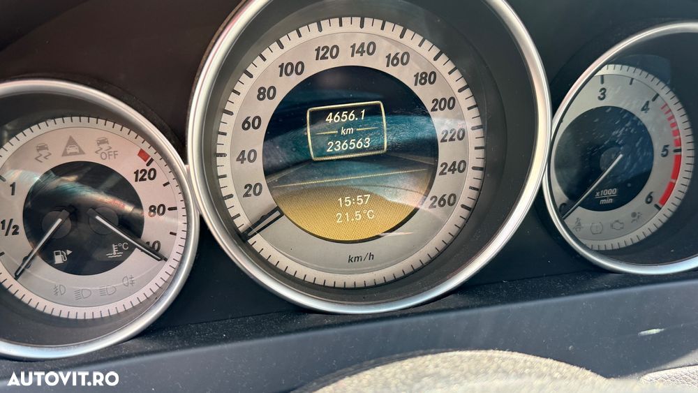Mercedes-Benz C - 5