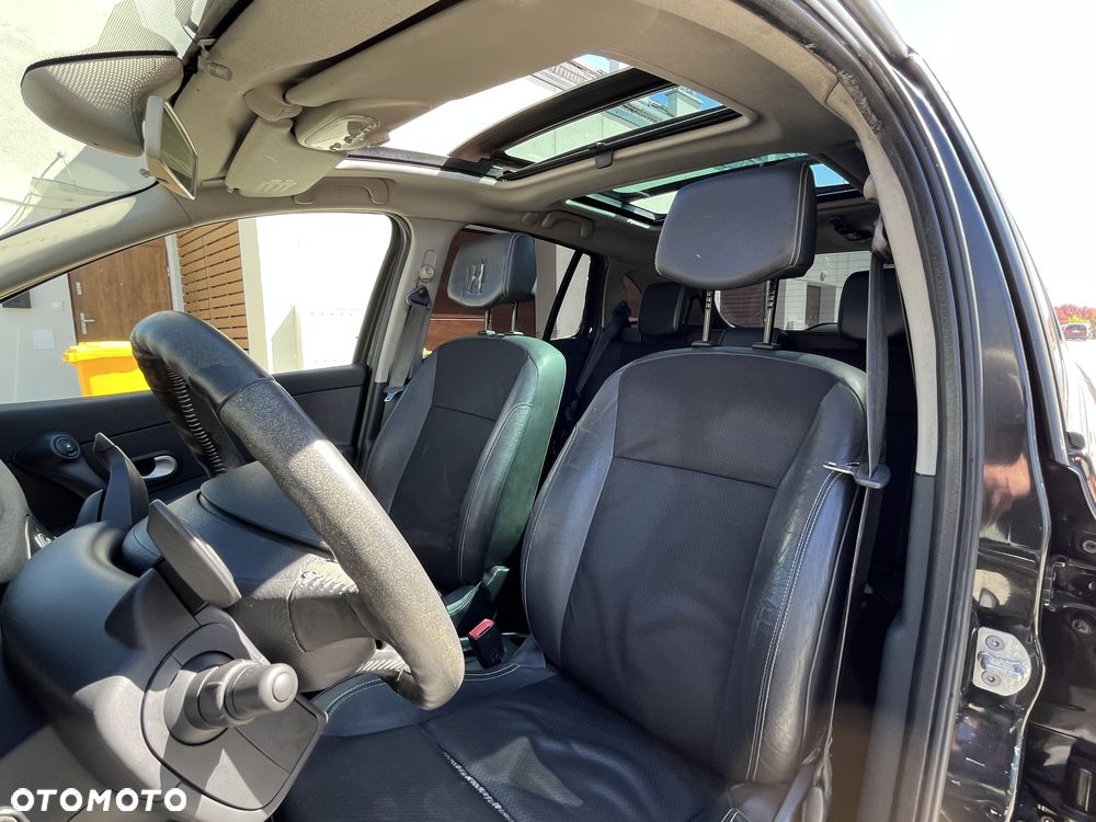 Renault Clio 1.6 16V Night&Day - 8