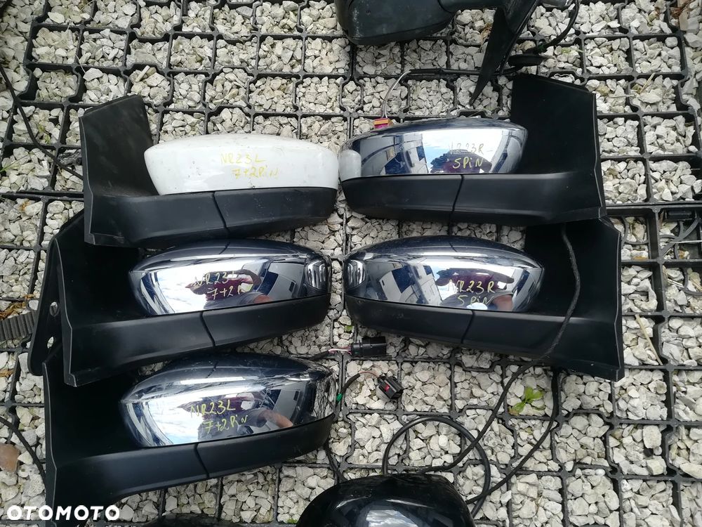 VW LUSTERKA LEWE PRAWE VOLKSWAGEN LUSTERKO - 27