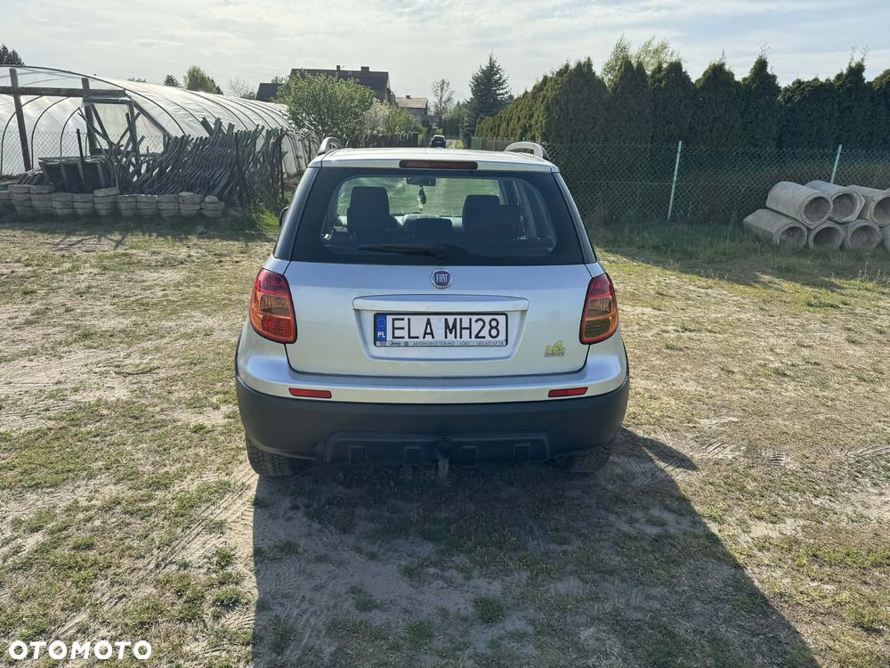 Fiat Sedici 1.6 16V 4x2 Fresh - 13