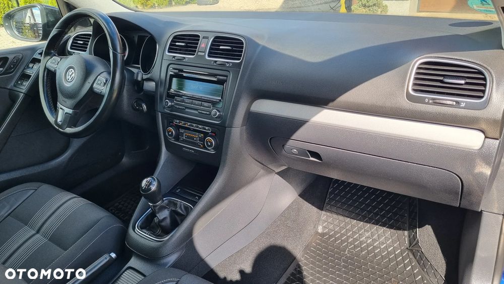 Volkswagen Golf 1.2 TSI BlueMotion Technology MATCH - 23