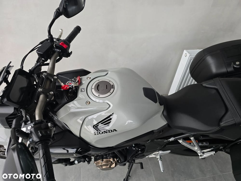 Honda CB - 20