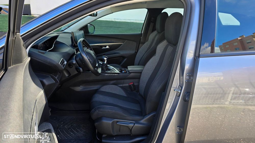 Peugeot 3008 1.5 BlueHDi Active - 44