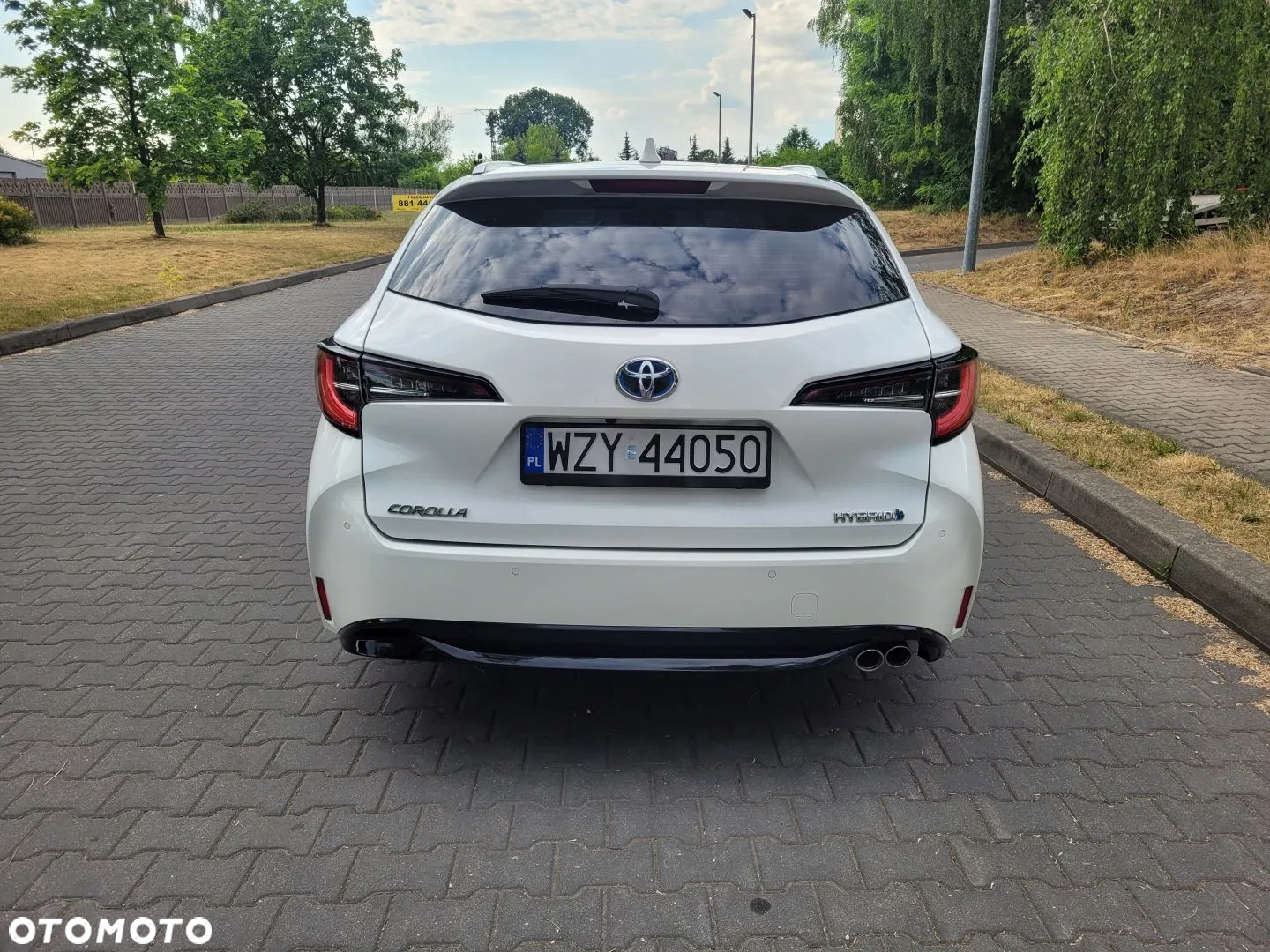 Toyota Corolla 1.8 Hybrid Executive - 6