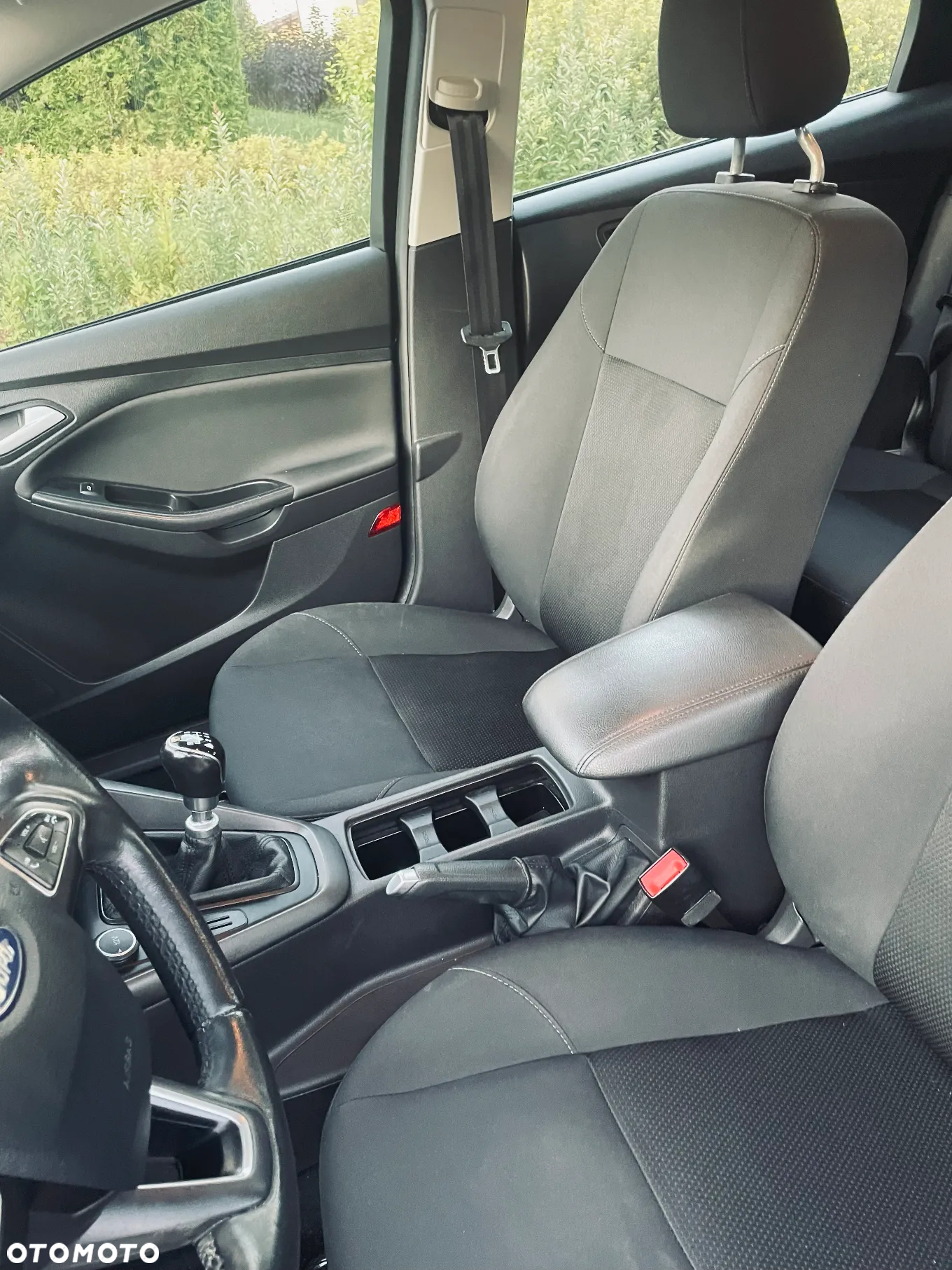 Ford Focus - 10