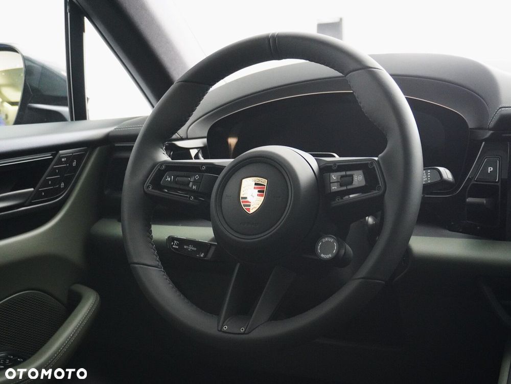 Porsche Macan 4 100kWh - 33