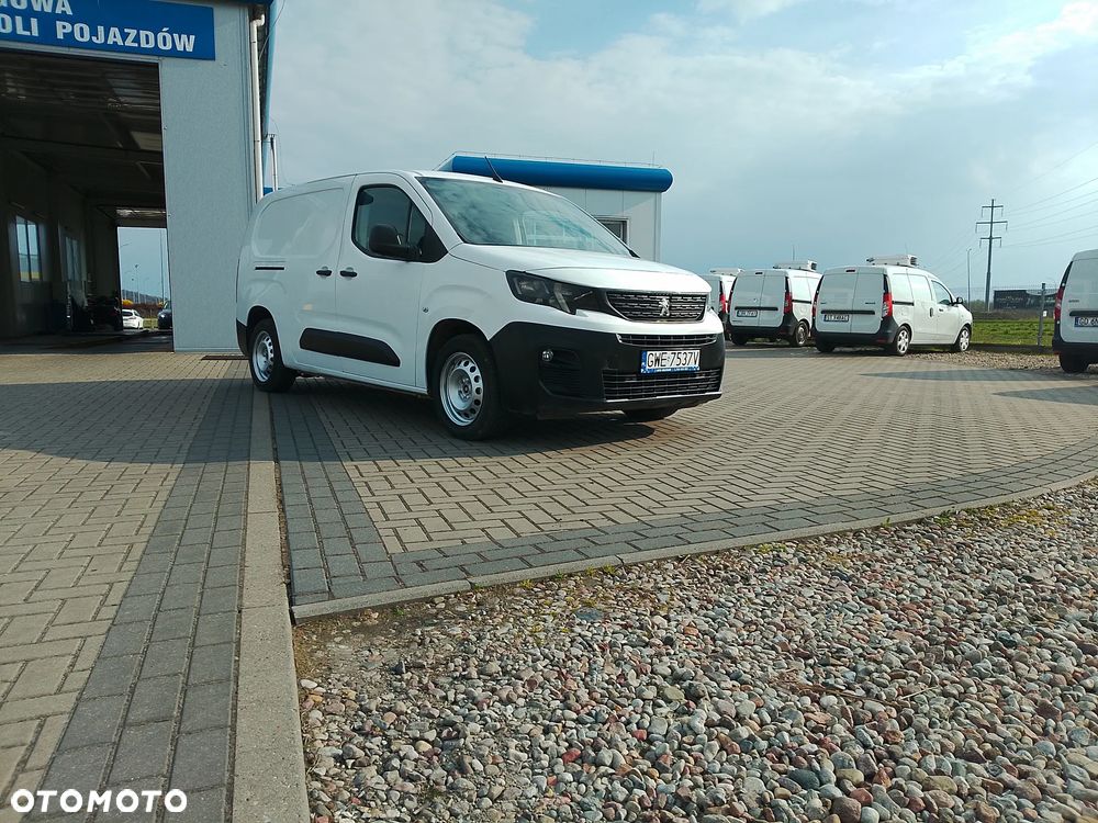 Peugeot Partner Proace Berlingo Combo Doblo L2 Izoterma Chłodnia Salon PL półka Inox 3 osoby - 11