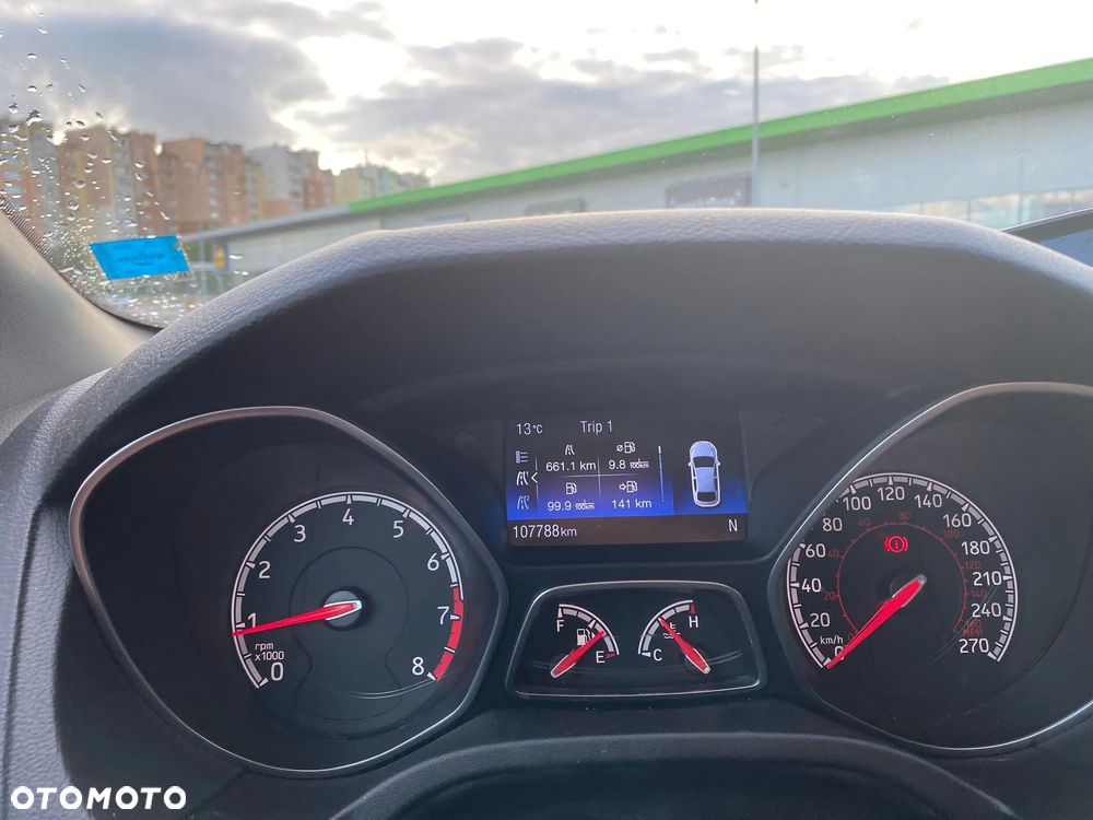 Ford Focus 2.0 EcoBoost ST - 6