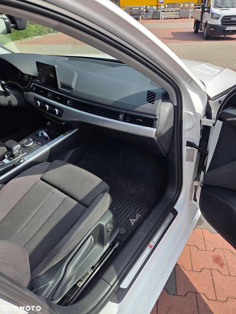 Audi A4 Limousine 1.4 TFSI S tronic - 14
