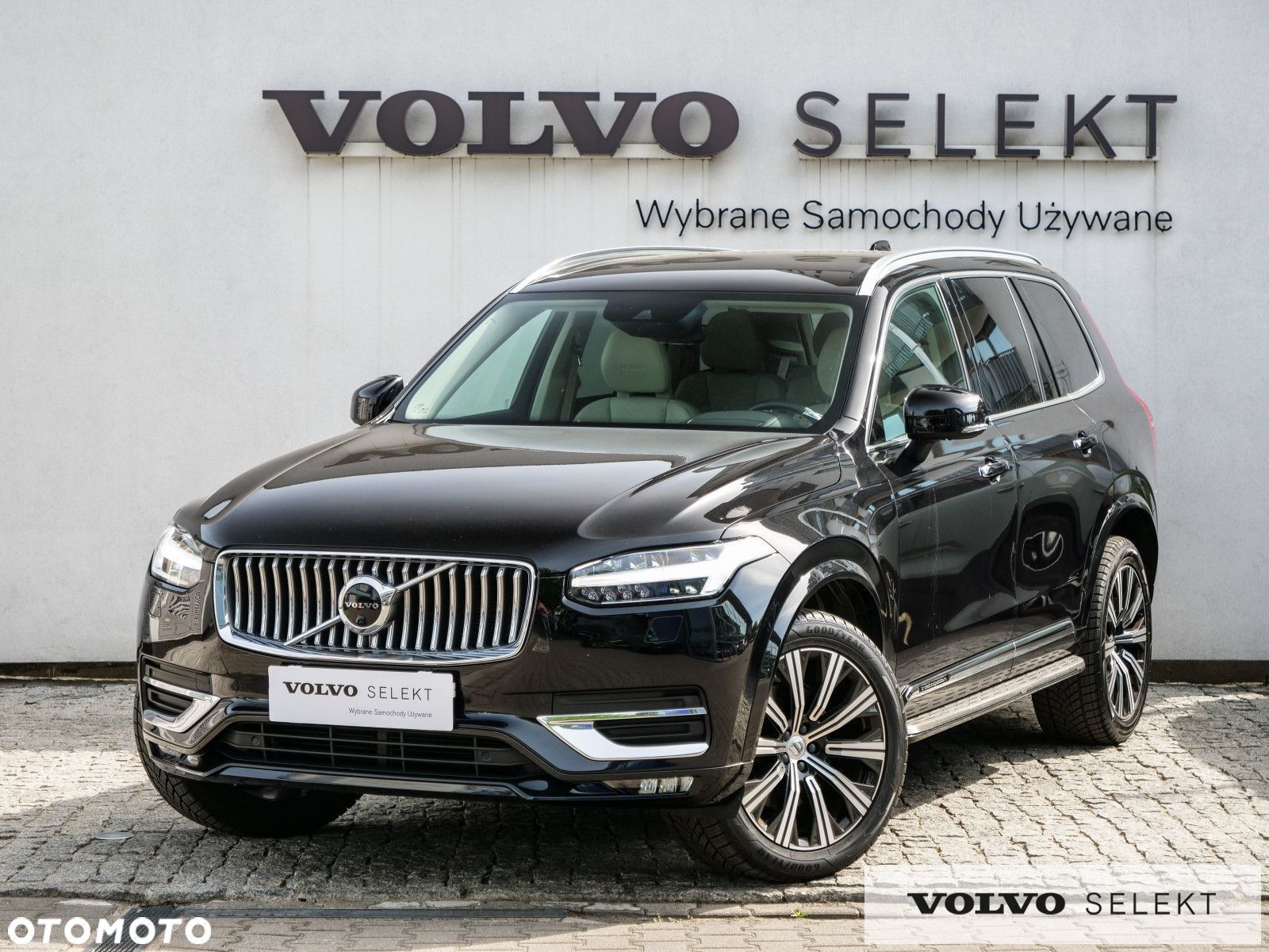 Volvo XC 90 - 1