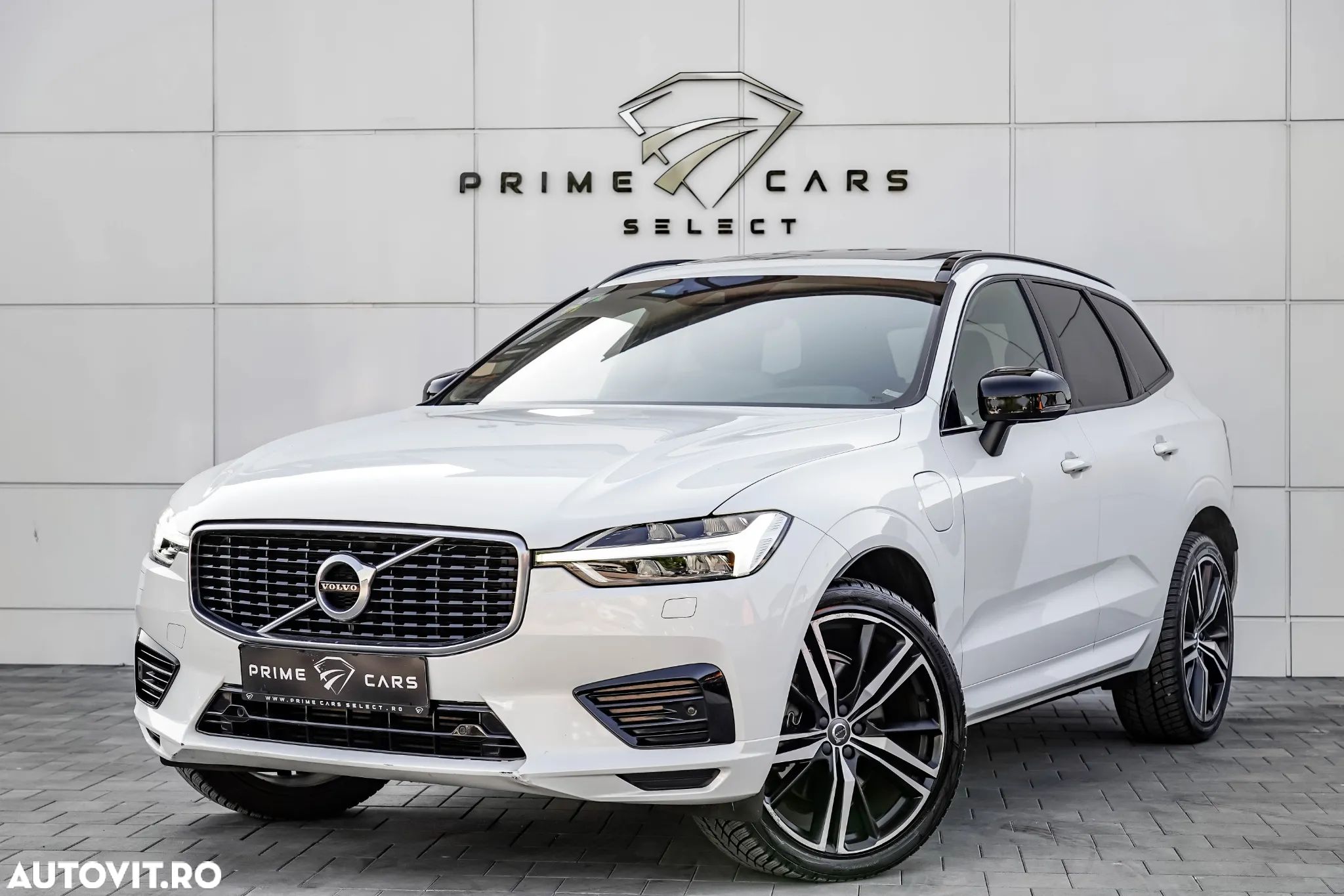 Volvo XC 60 T8 AWD Recharge Geartronic RDesign - 1
