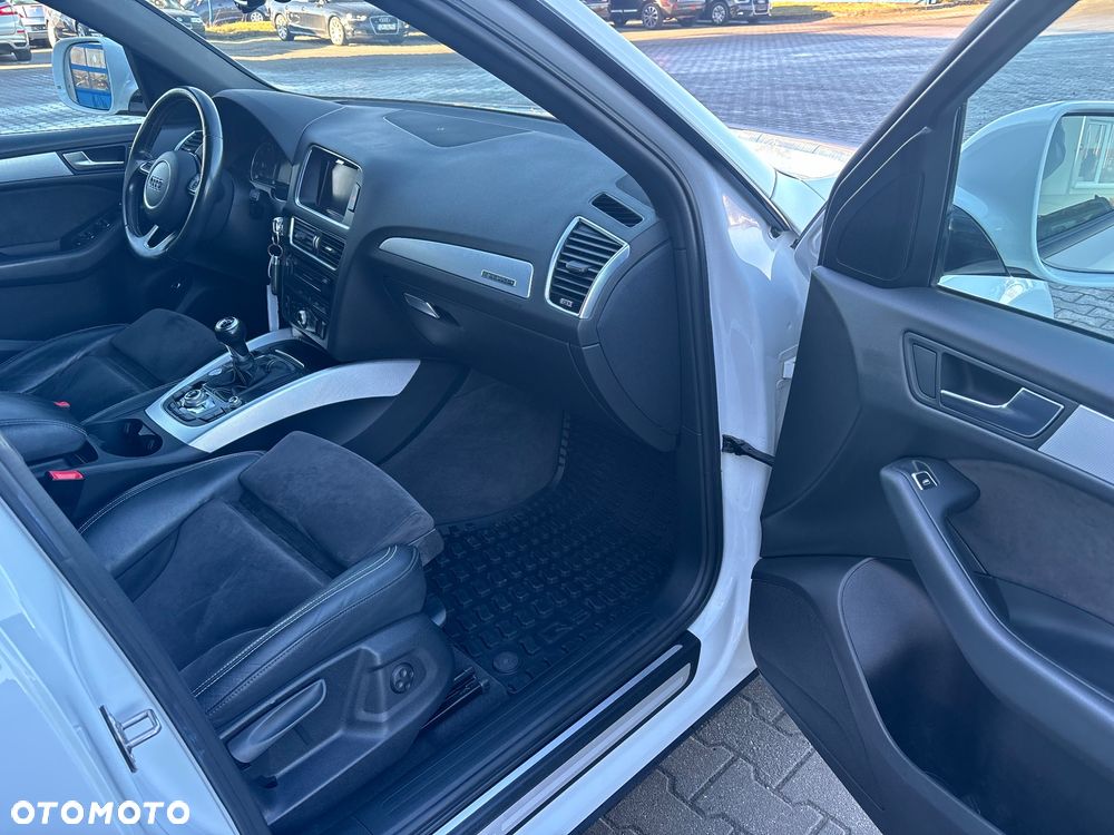 Audi Q5 2.0 TDI quattro sport - 38