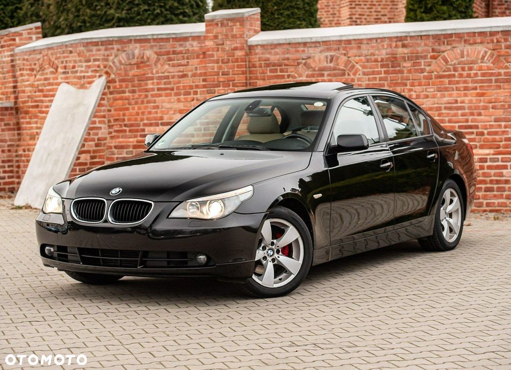 BMW Seria 5 520d Special Edition - 12