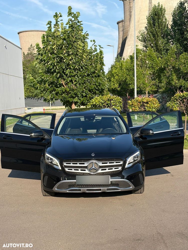 Mercedes-Benz GLA - 3