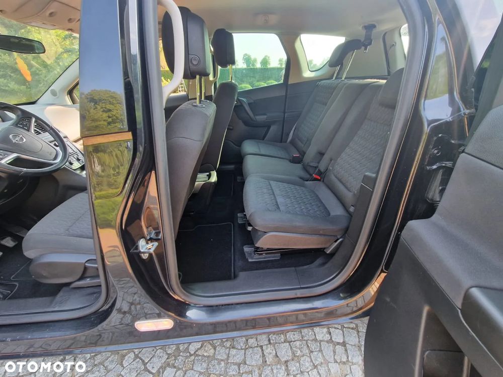 Opel Meriva - 13