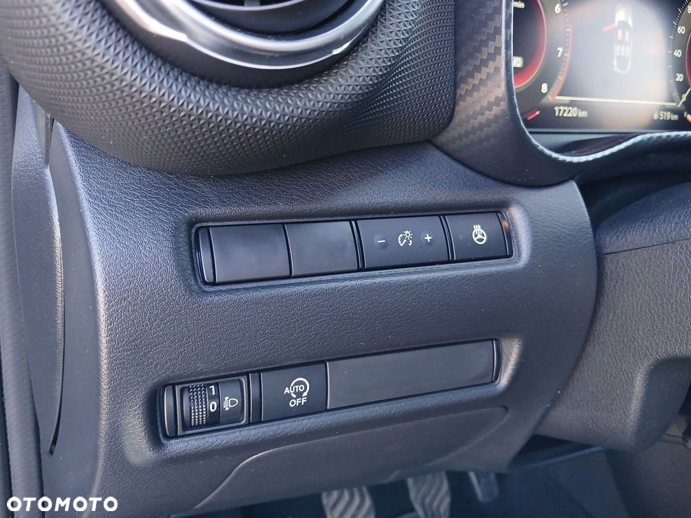 Nissan Juke 1.0 DIG-T N-Connecta - 24