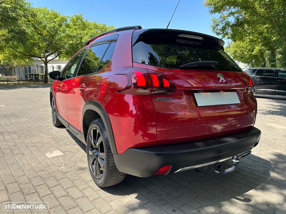 Peugeot 2008 1.2 PureTech GT Line EAT6 - 7