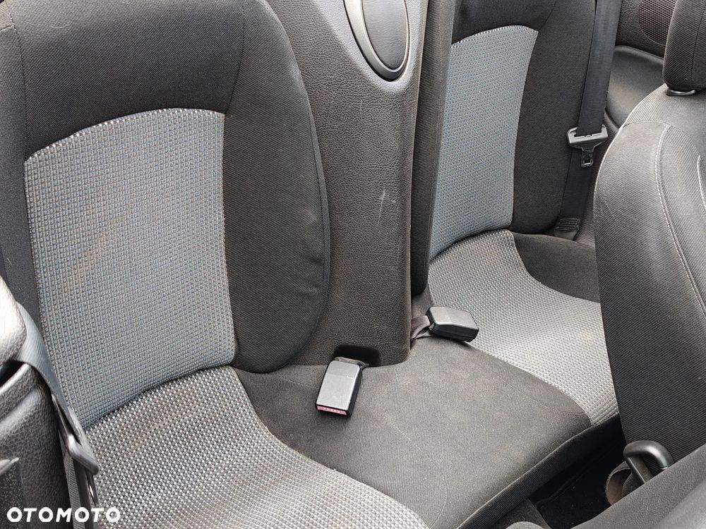 Peugeot 206 CC 110 Roxy - 22