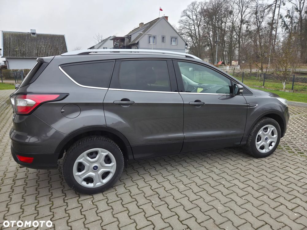 Ford Kuga - 3