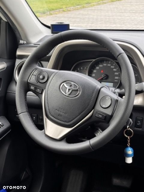 Toyota RAV4 2.0 Premium MS - 9