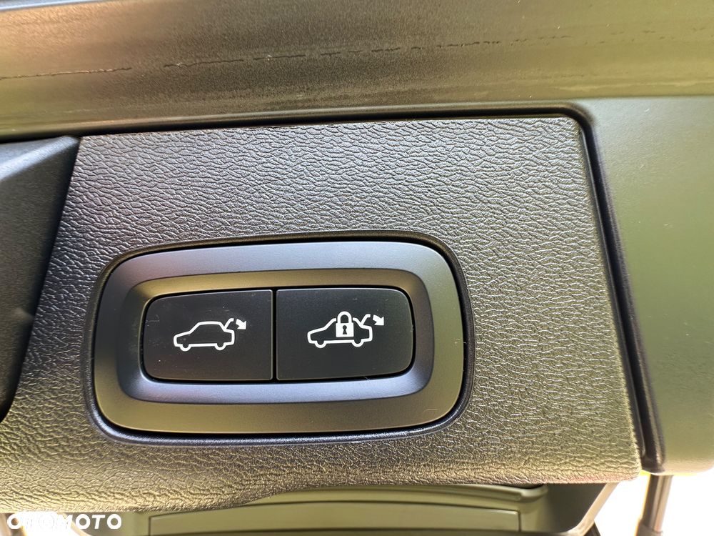 Volvo XC 60 B4 D Geartronic Inscription - 39