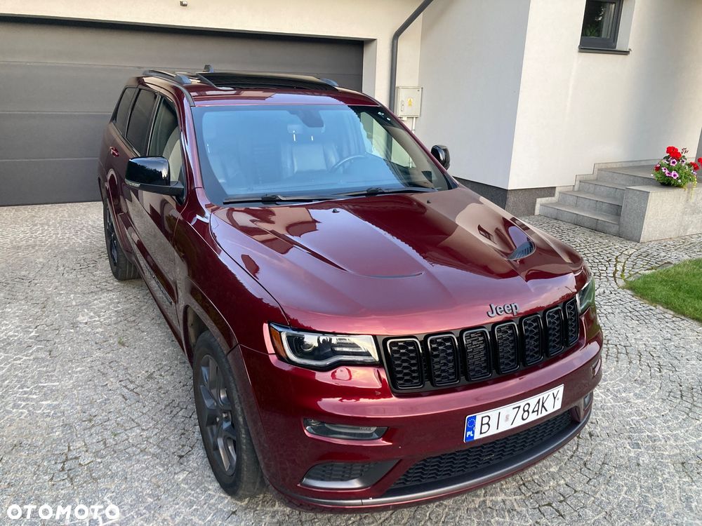 Jeep Grand Cherokee - 34