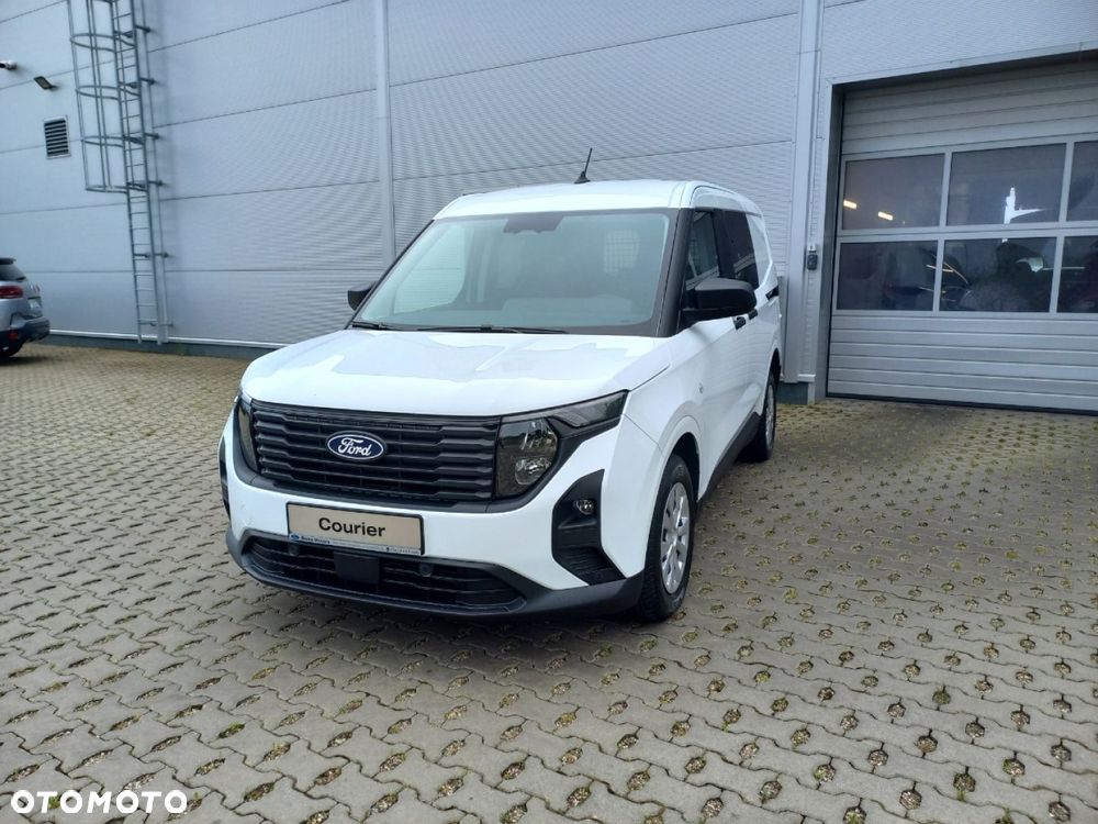 Ford Transit Courier - 2