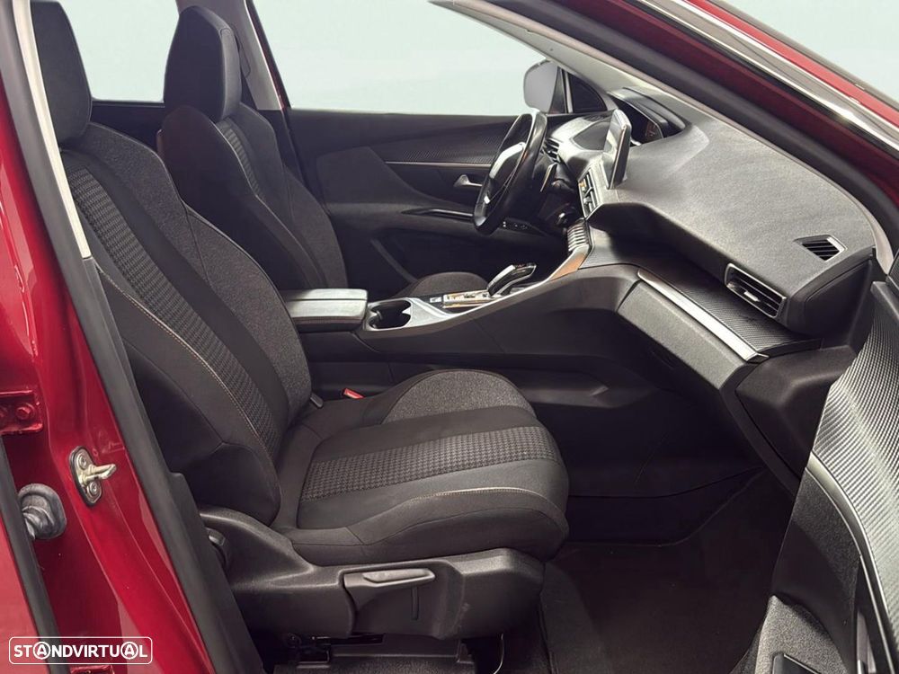 Peugeot 5008 1.5 BlueHDi Allure EAT8 - 13