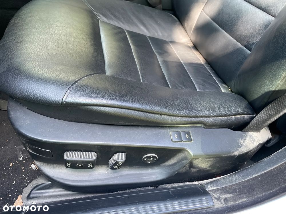 BMW Seria 7 - 11