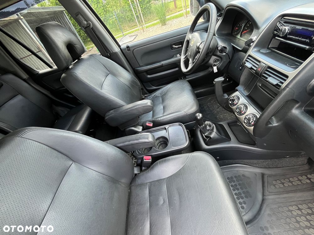 Honda CR-V 2.0i Executive - 34