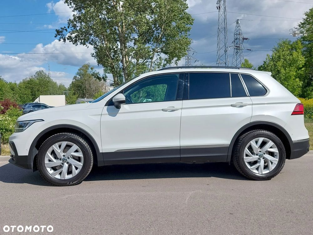 Volkswagen Tiguan - 5